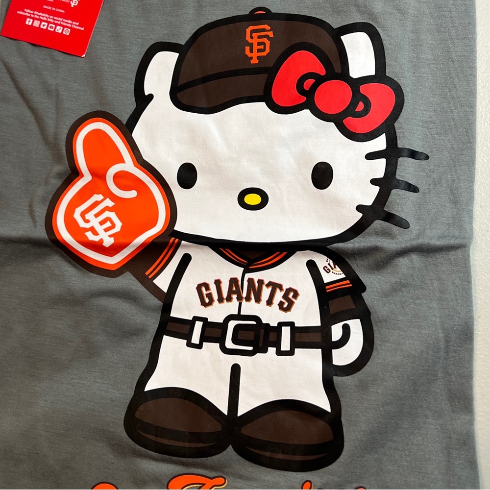 NWT Hello Kitty San Francisco Giants Tee - Gray T-shirt
